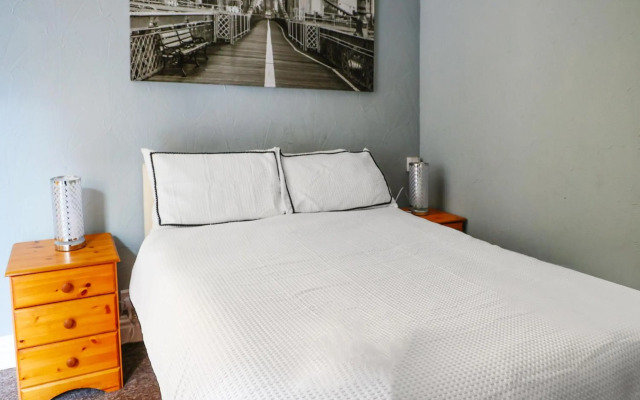 The Shores Hotel, Central Blackpool