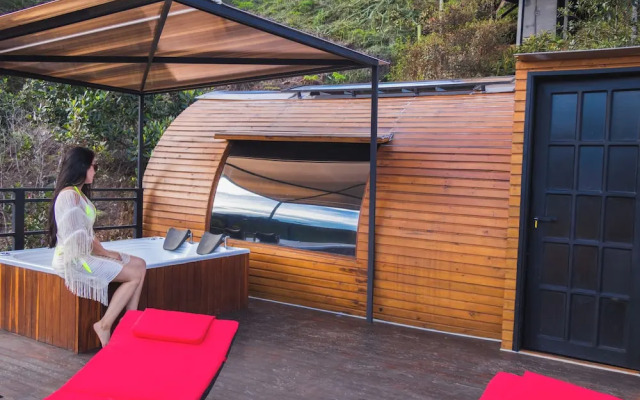 Glamping The Mountain