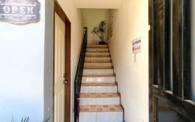 RedDoorz near Coron Coliseum