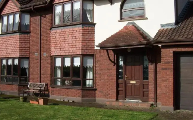 Robinsnest Short Stay Accommodation Limerick