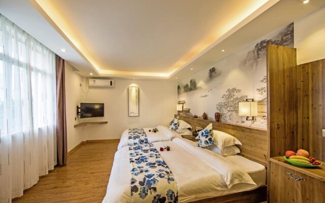 Dream In Jiangnan Hotel