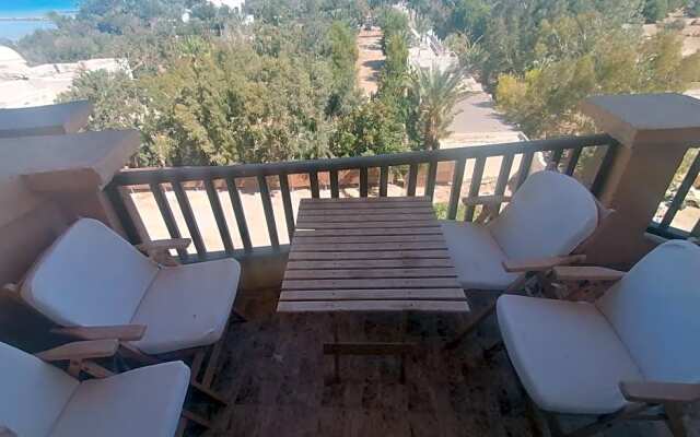 Turtles Beach Resort