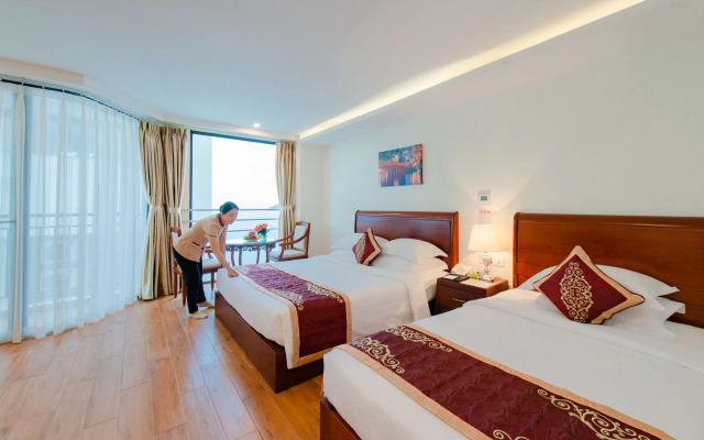 Red Sun Nha Trang Hotel