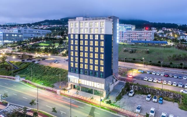 Jeju Pureun Hotel - Formerly Chason Hotel