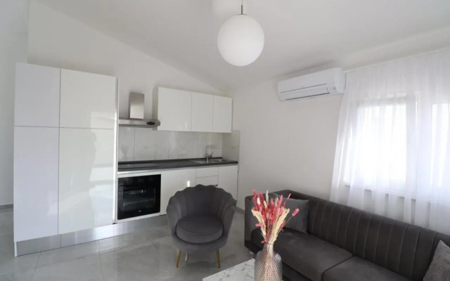 Vrsi Apartments