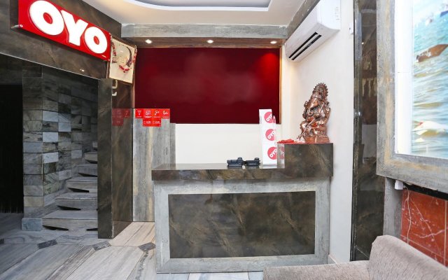 New Shanti Hotel by OYO Rooms