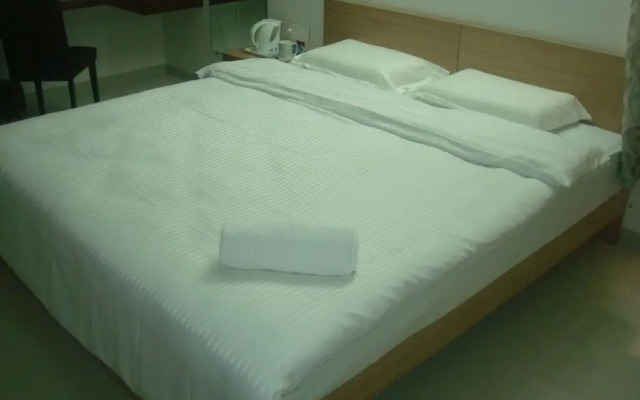 KNY Service Apartment