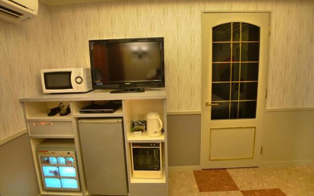 GOLF III Atsugi - Adults Only