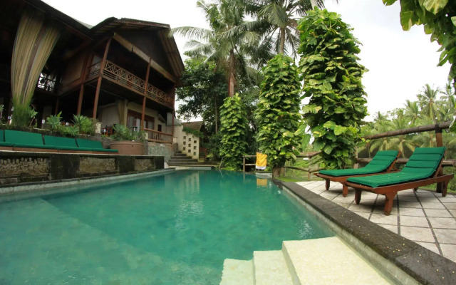 Gaia Retreat Center