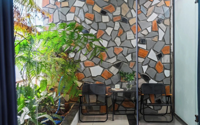 Greenview City Hotel