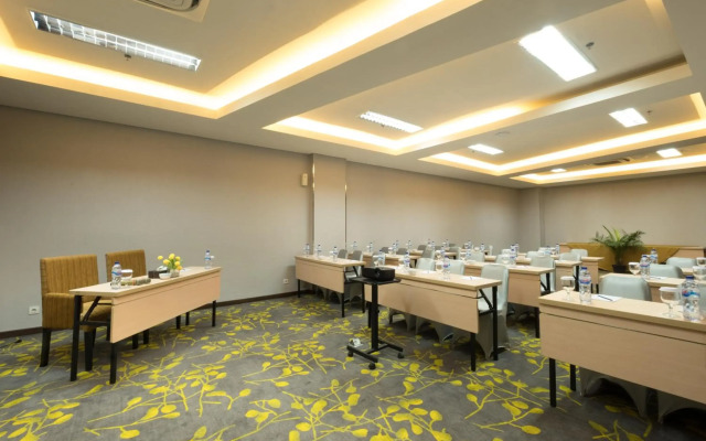 Hotel 88 Fatmawati Jakarta by WH