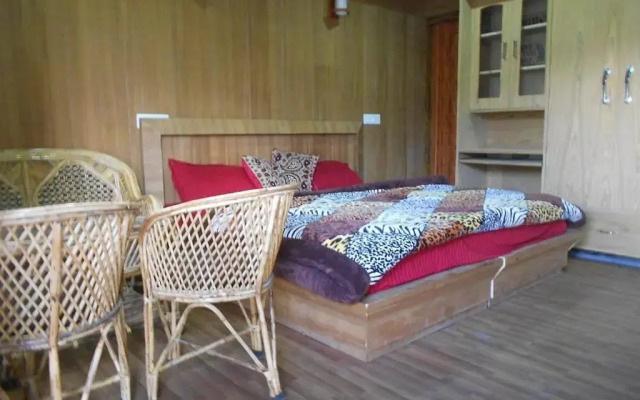Nandan Kanan Auli Resort