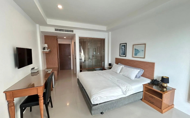 Clear House Resort