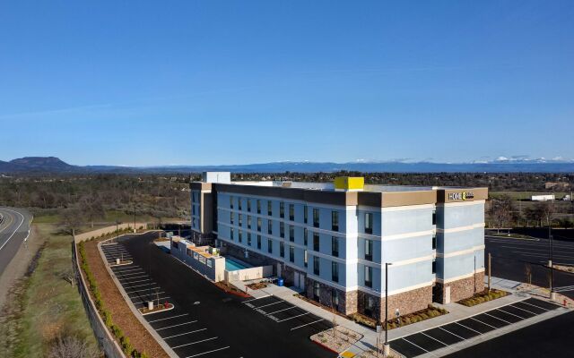 Home2 Suites By Hilton Redding