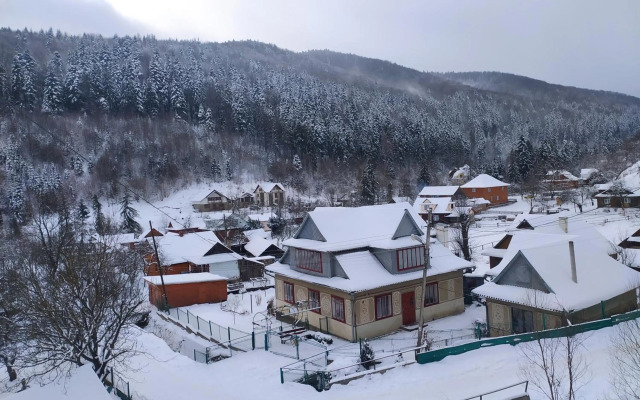 Гостьовий двір