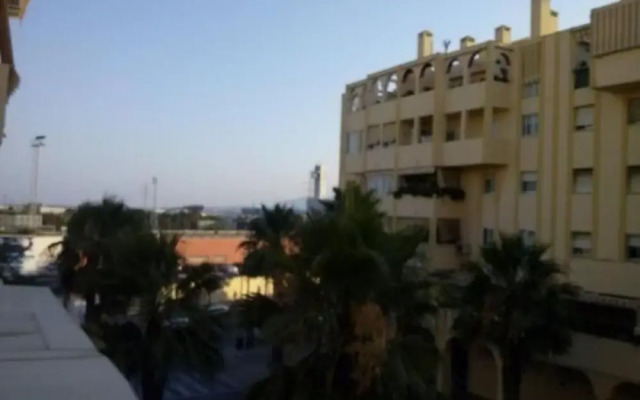 Malaga 100712 4 Bedroom Apartment By Mo Rentals