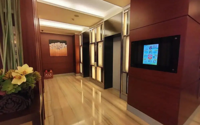 Urban Hotel33