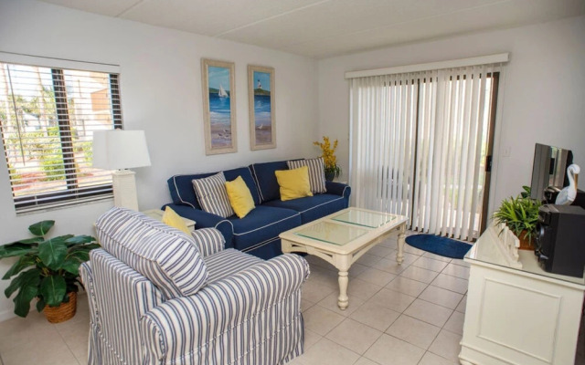 Unit 2101 - Ocean Racquet Club