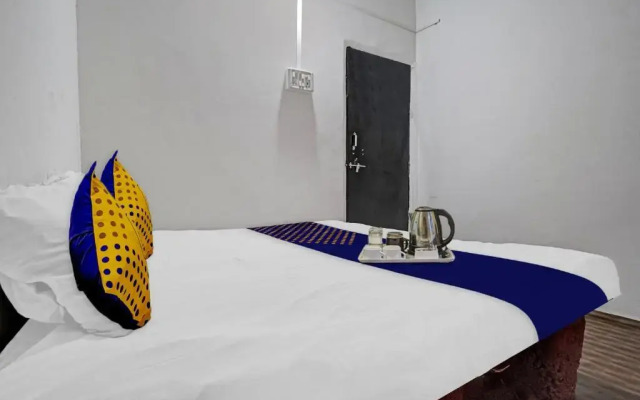SPOT ON 70159 Friends Service Appartment