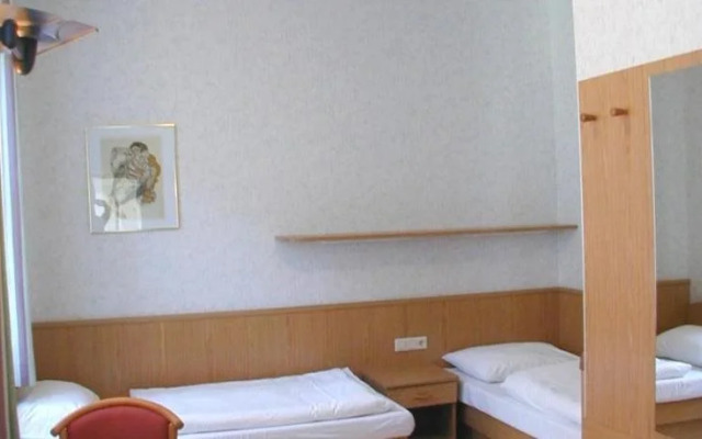 Pension Fünfhaus