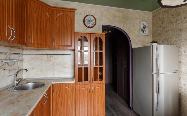 Live comfortably on Lenin Street 3