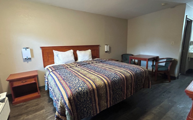 Lodge Inn Extended Stay