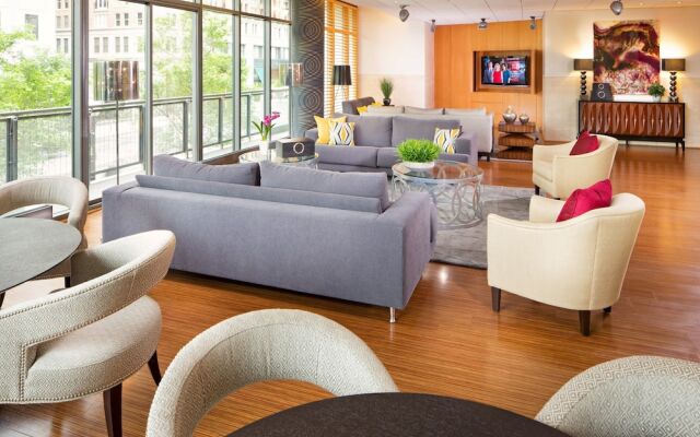 Bluebird Suites in Penn Quarter