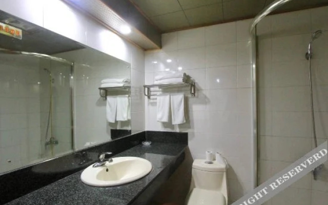 Delong Hotel