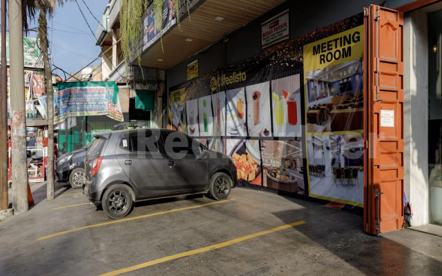 Travel Biz Hotel Medan Mitra RedDoorz