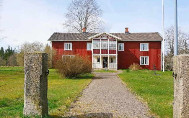 7 Person Holiday Home in Rorvik