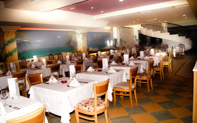 SBH Crystal Beach Hotel & Suites - Adults Only