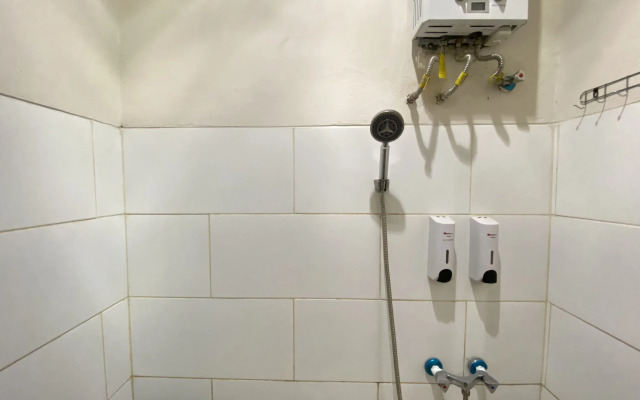 RedDoorz near RSUD Margono Purwokerto 3