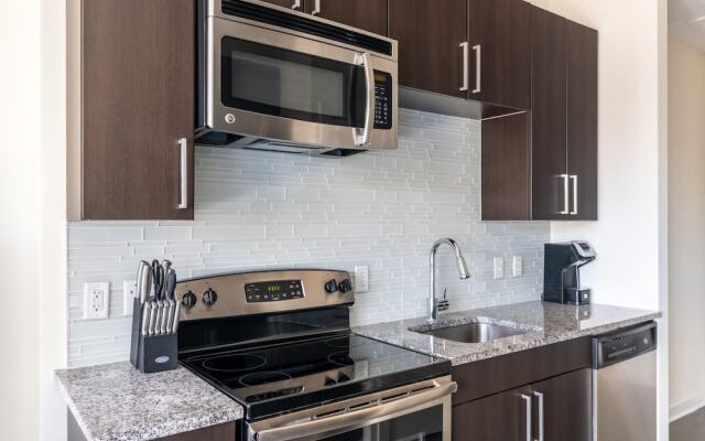 Kasa Cozy Studio Amenity Access Alexandria