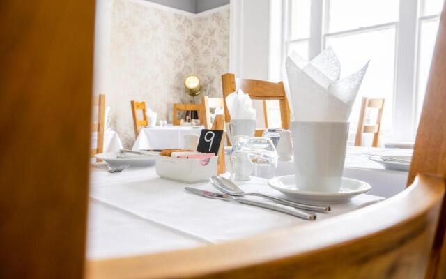 Number 7 Guest House