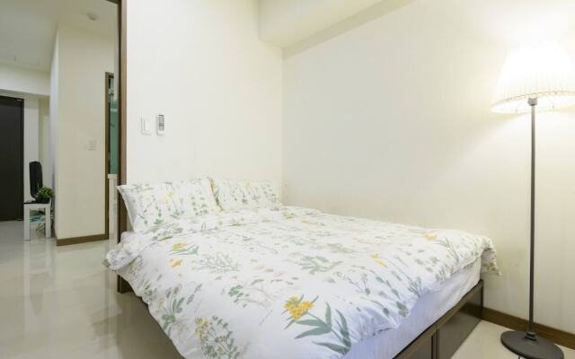 Ximending Florid House