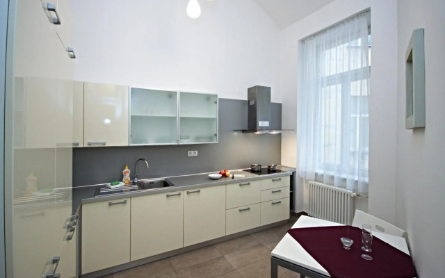 RiverView Apartments