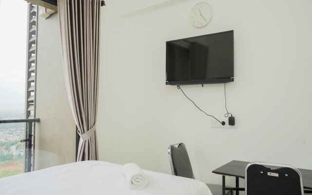 Cozy And Nice Studio At Sky House Bsd Apartment