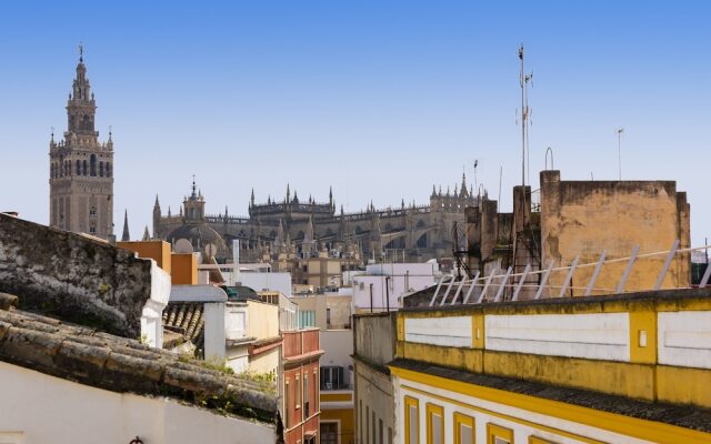 Beatiful & Quiet 2Bd Duplex With Terrace Near the Cathedral, Padre Marchena V