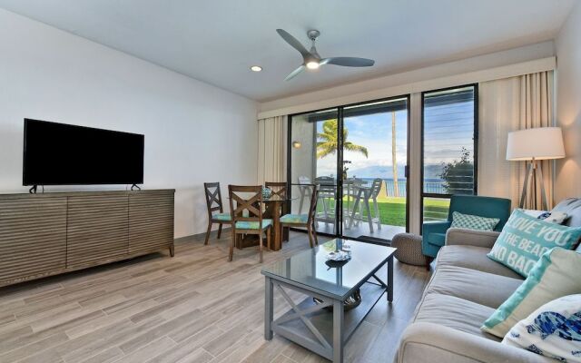 Napili Point B5 by RedAwning