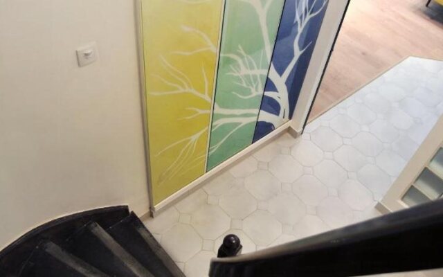 Hillside Premium Apartments