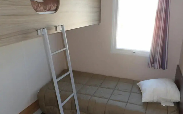 Camping des Rives des Corbieres