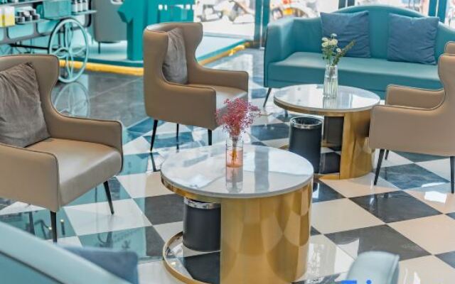 Xana Hotelle (Ji'an People's Square Wenshan Pedestrian Street)