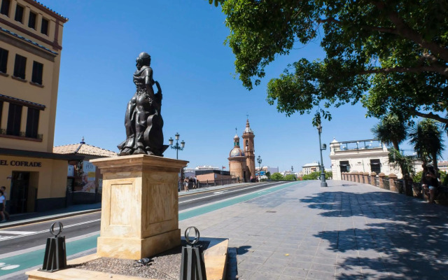 San Jacinto Triana Suite by Valcambre