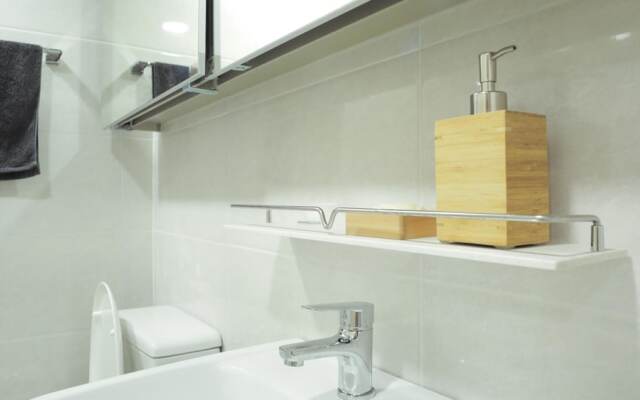 Dongdaemun PR. Mondern Studio