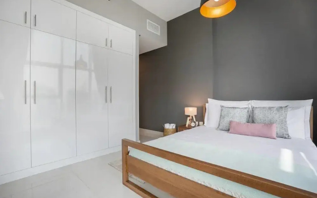 Charming 2-bed Apartment in Dubai
