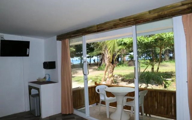 Ruan Mai Naiyang Beach Resort