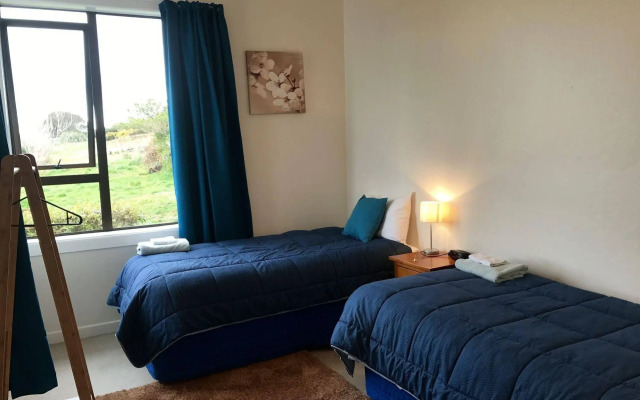 Bluff Ocean Vista Motel