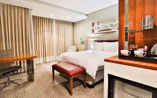 Holiday Inn Johannesburg - Rosebank by IHG