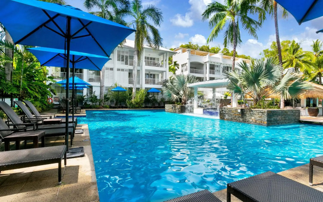 Palm Cove Beach Club 2 Bedroom Apartment