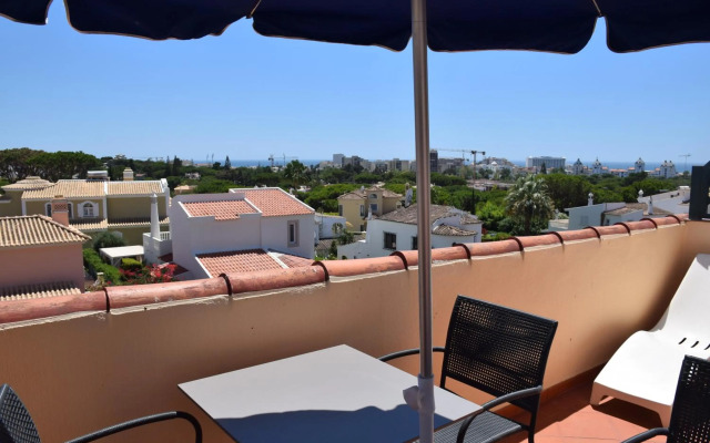 Old Village Design 3 Bedroom Townhouse